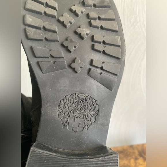 Vince Camuto moto boots, black/gold, size 7 - Picture 8 of 9